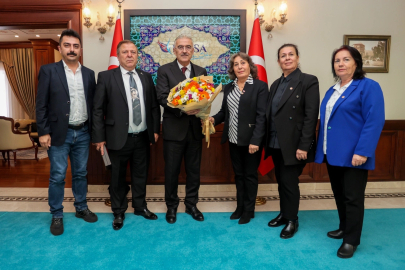 Bursa Valisi Ayyıldız’a TÜED Uludağ Şubesi'nden nezaket