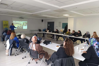Başkan Şadi Özdemir’den Kadınlara