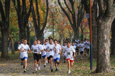 'Başöğretmen Atatürk Kros Yarışması' Nefes Kesti