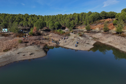 Muğla'da temizlik seferberliği Ula Göleti’nden başladı
