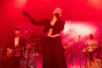 Ziynet Sali'den Londra'da 25. yıla görkemli final