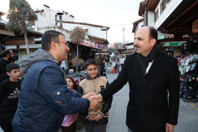 Başkan Altay, Konya'ya gelen misafirler ve esnafla buluştu