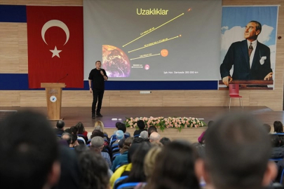 Denizli’de “Evrenin Doğumu ve Ölümü” konferansı