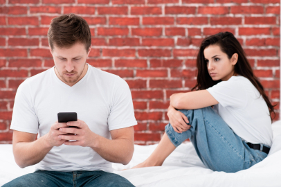 Yapay Zekaya İlişkinizdeki Sorunları Anlatmayın