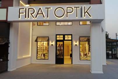 Bursa’da Yapay Zeka Destekli Görme Devrimi: Fırat Optik 3 Yıldır Geleceği Tasarlıyor