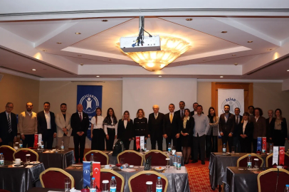 Türkiye Tüketimle Değil, Üretim ve İhracatla Büyümelidir