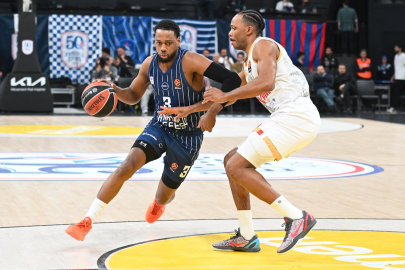 Anadolu Efes, Partizan mesaisinde