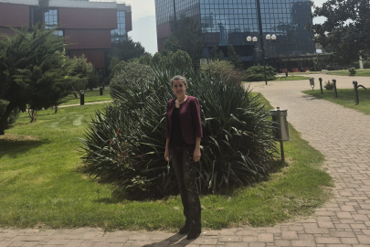 Sezgin Akgün Hacızade ile Bursa’da Özel Röportaj: "Toplumu Kortizol ile Bencilleştiriyorlar!"