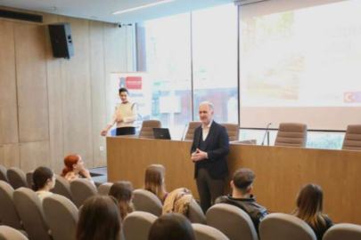 İnegöl’de Gençlik Yılı’na Avrupa Vizyonu: DiscoverEU İçin Başvurular Uzman Desteğiyle Yapıldı