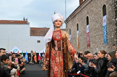 Mesir Festivali Kültür Defilesi Büyüledi