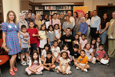 Nilüfer'de Başkan Şadi Özdemir, Çocuklar ve Ebeveynleri ile Kütüphane Buluştu