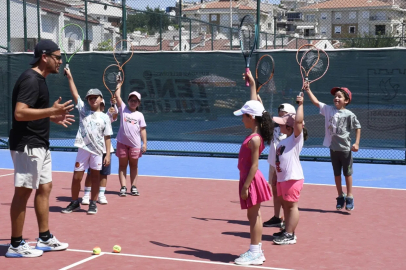 Kuşadası Tenis Kulübü Hedeflerine Birer Birer Ulaşıyor