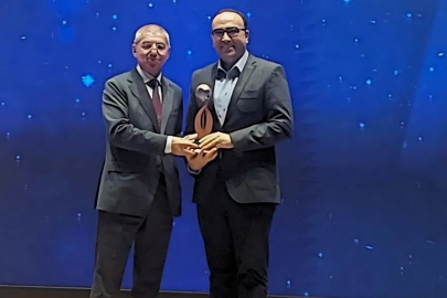 DÖKTAŞ ve PARSAN İhracaatın Şampiyonu Ödüllerini Aldılar