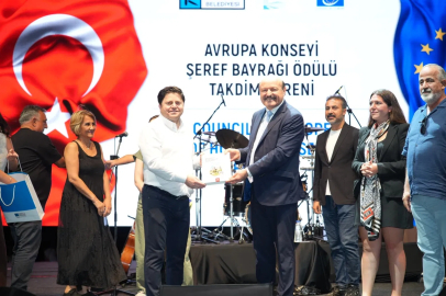 Kadıköy Belediyesi’ne ‘Şeref Bayrağı’ Ödülü ​​​​​​​