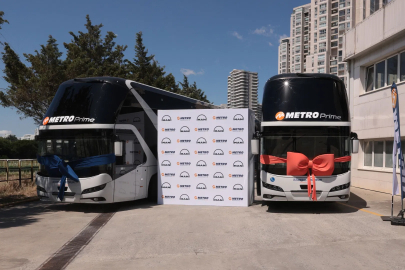 Metro Turizm’den premium yolculuk yatırımı: Filoya iki NEOPLAN Skyliner katıldı