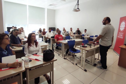 İletişim Başkanlığı’ndan basın mensuplarına İHA-1 ticari pilot eğitimi