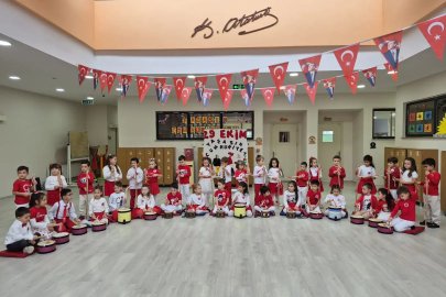Minikler Cumhuriyetin 103. yılını böyle kutladı